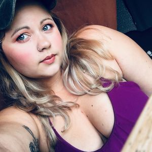 Meet your Posher, Kay